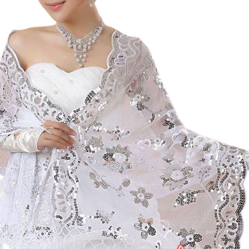 Hoàn Hảo Mới Đầm Cô Dâu Màu Trắng Thêu Ren Đính Kim Sa Phối Khăn Choàng Dài
