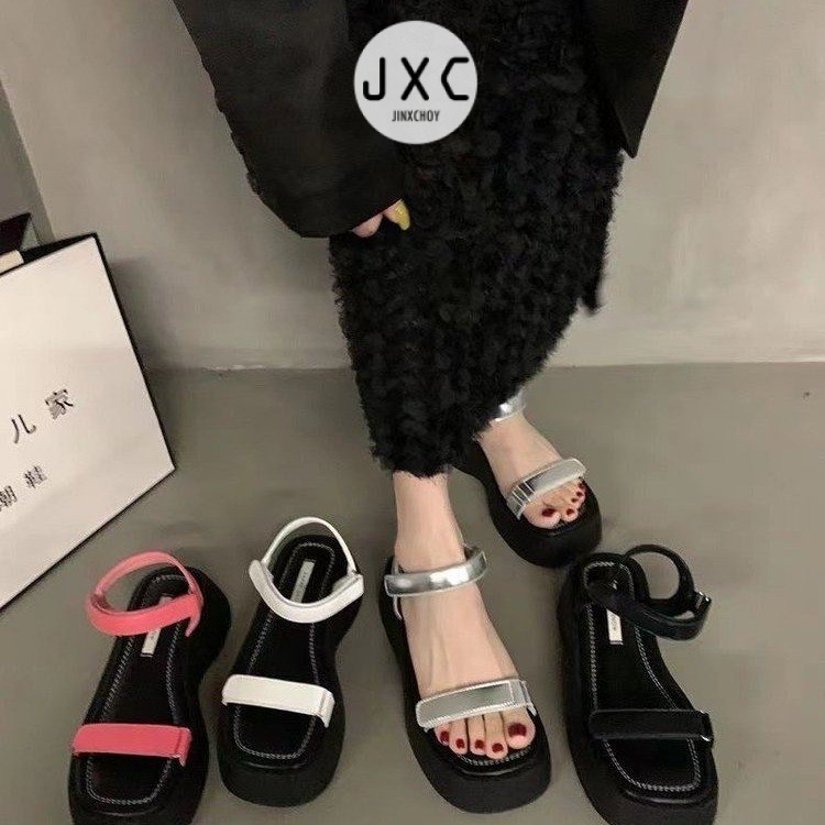 Giày Sandal Da PU Hở Ngón Đế Phẳng Nâng Chiều Cao Một Đường Kẻ Màu Trơn Có Khóa Cài Mùa Hè