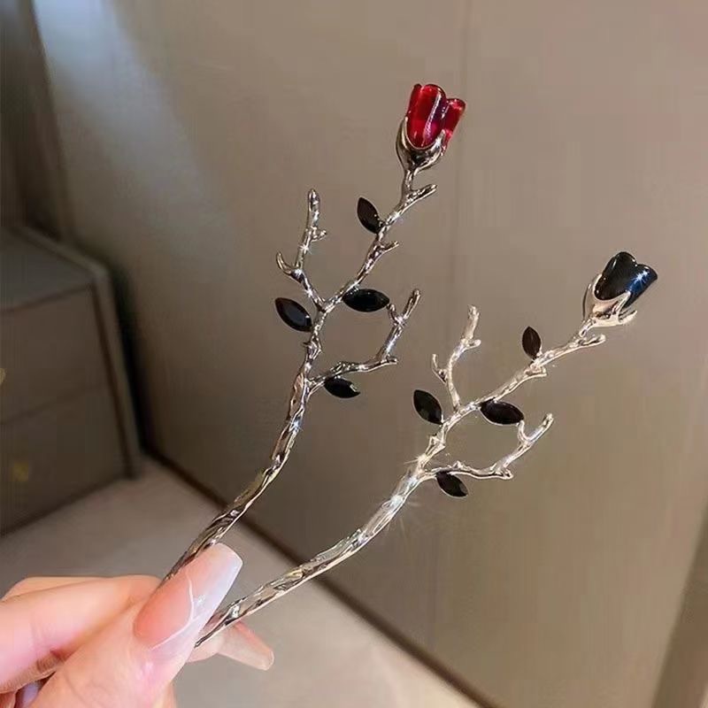 Kẹp Tóc Hoa Hồng Đỏ 3D Bằng Kim Loại Độc Đáo Phong Cách Trung Hoa Mới Cho Nữ HSU