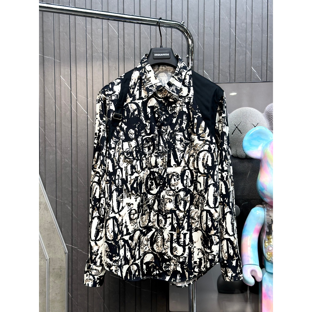 Áo sơ mi dài tay MC logo chữ loang vạt vai Đen LA 1-1 on web size 38-41