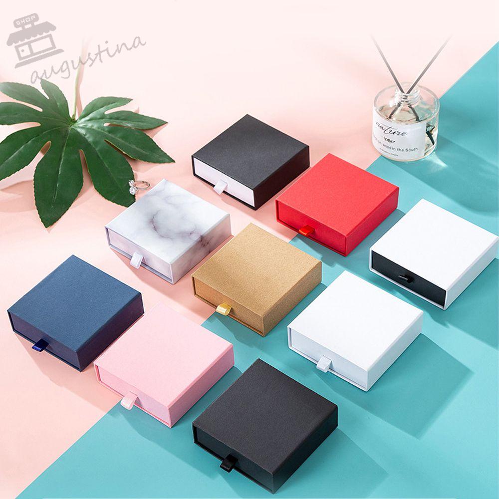 Hộp Đựng Trang Sức Hình Vuông Màu Sắc Đơn Giản