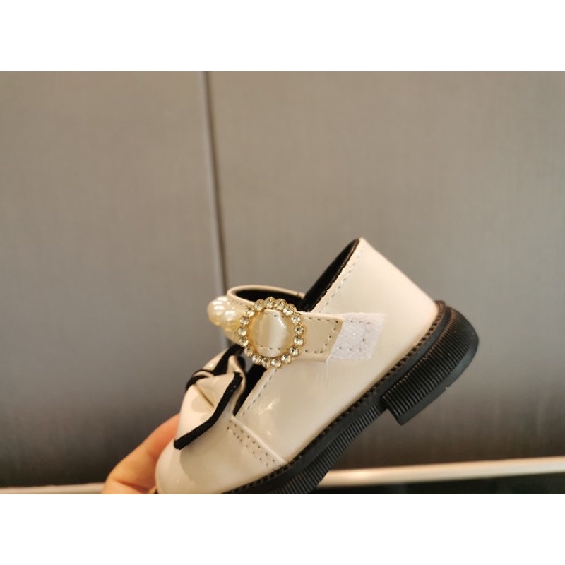 Giày búp bê quai dán đính ngọc mềm êm nhẹ chống trơn trượt cho bé yêu