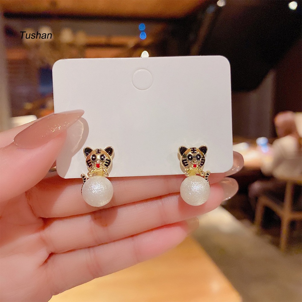 1 Đôi Bông Tai Hình Con Hổ Thời Trang Dành Cho Nữ