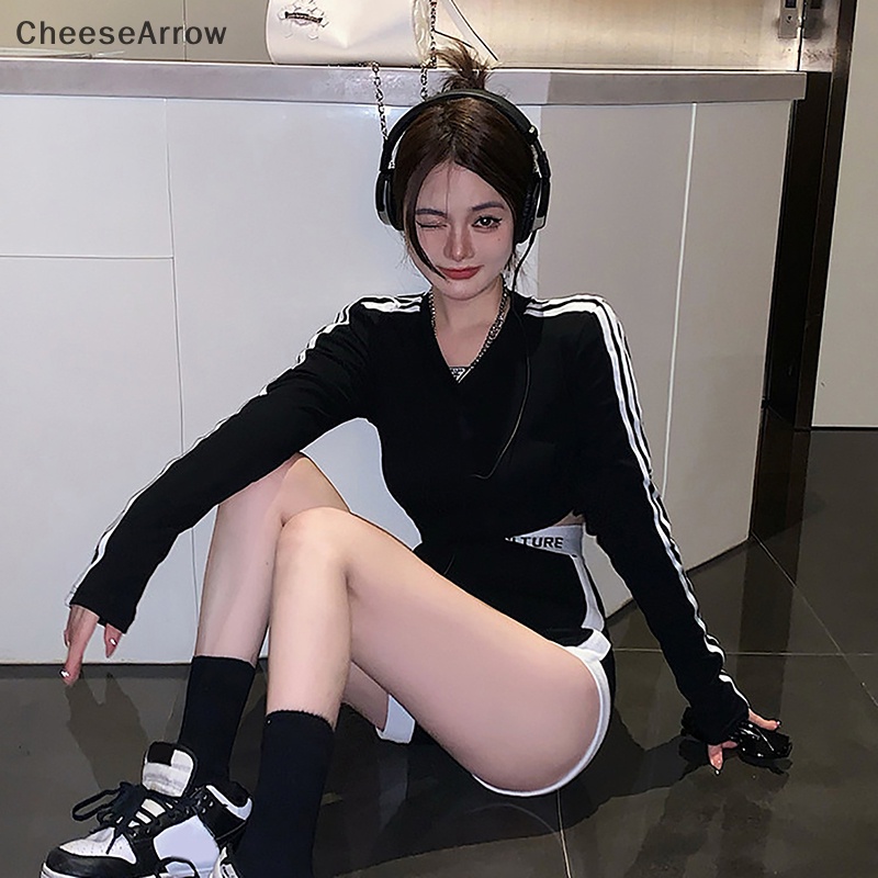 [CHAW] Bộ Đồ Thể Thao Hai Mảnh Áo Hoodie Ngắn Màu Đen Phong Cách Thời Trang Giản Dị Dành Cho Bạn Nữ Tuổi Trung Niên EAW