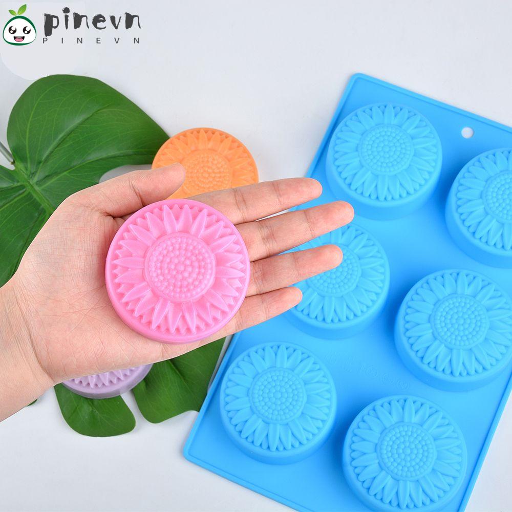 Khuôn Silicone Tạo Hình Bàn Chân Em Bé Đa Năng 6 Ngăn Tiện Dụng
