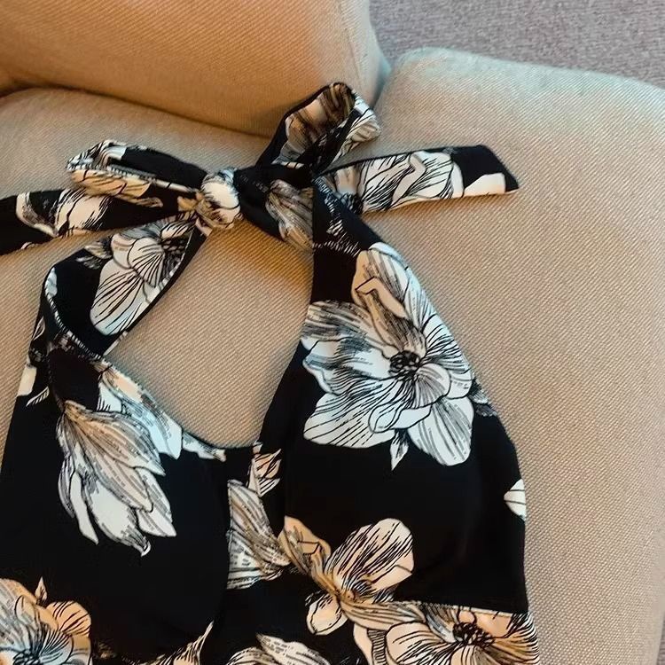 Áo Hai Dây Cổ Chữ v Họa Tiết Hoa Thời Trang Mùa Hè 2023 Dành Cho Nữ