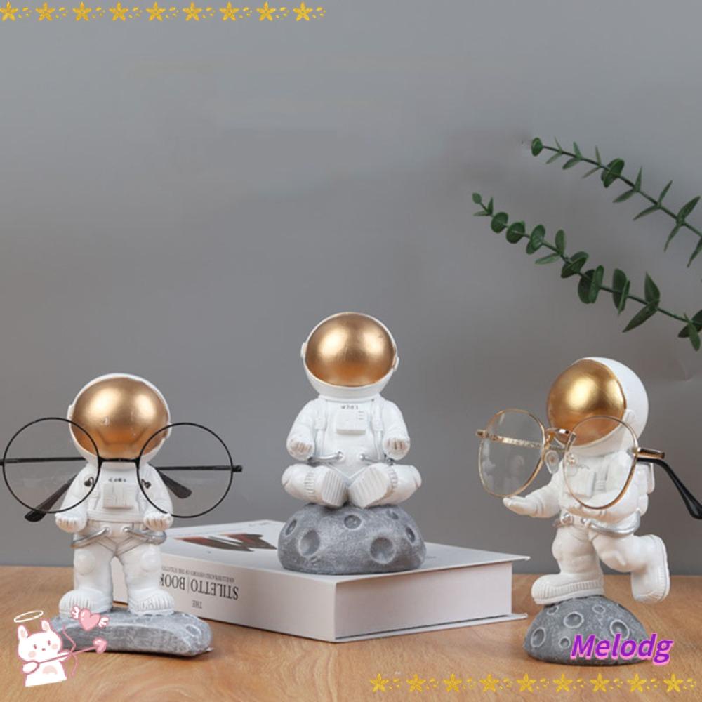 Giá Đỡ Bút Hình Phi Hành Gia Dùng Trưng Bày Mắt Kính Để Bàn Trang Trí
