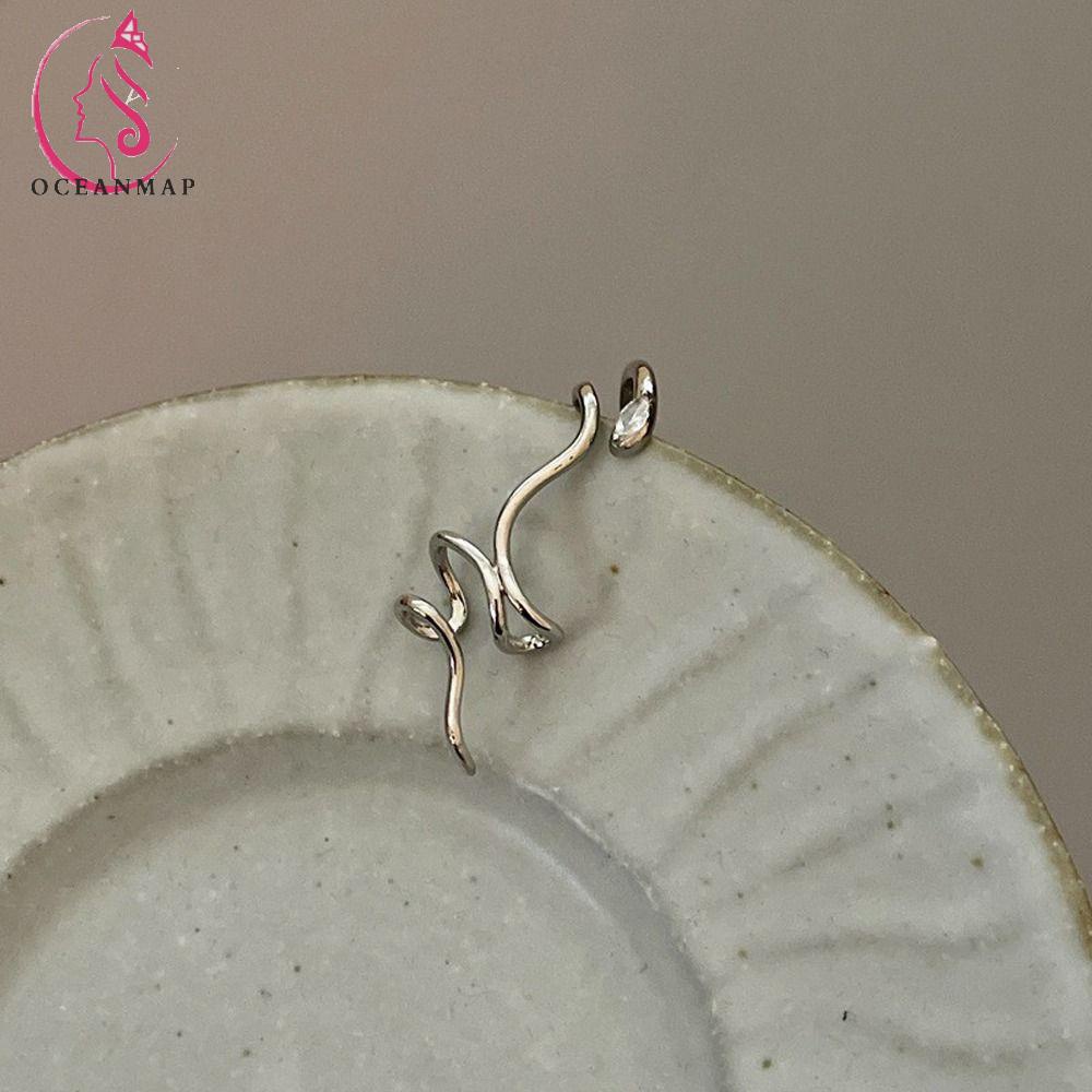 1 Khuyên Kẹp Vành Tai Không Xỏ Lỗ Bằng Đồng Đính Đá Hình Rắn Phong Cách Punk Hàn Quốc Cho Nữ