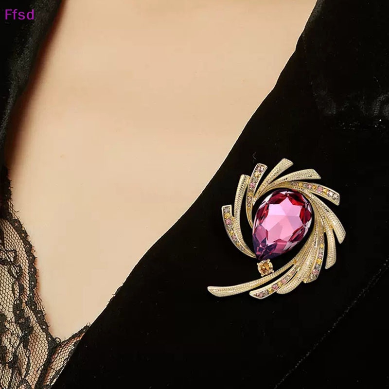 Ghim Cài Áo Đính Đá Pha Lê Nhẹ Nhàng Thanh Lịch Cao Cấp Cho Nữ {Ffsd} {Ffsd}