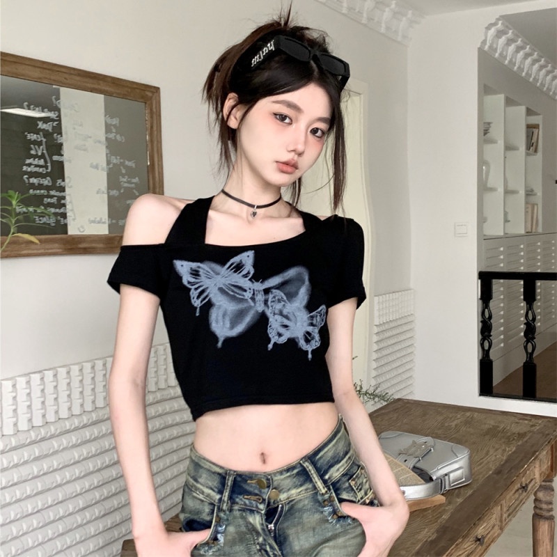 Áo Croptop Tay Ngắn Hoạ Tiết Bướm Thiết Kế Hợp Thời Trang