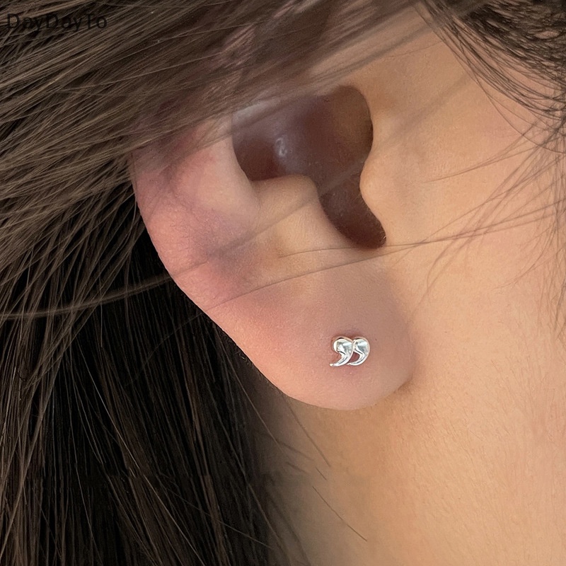 1 Cặp Khuyên Tai Dạng Xoắn Ốc Hình Trái Tim Ngôi Sao Xương Tai Thời Trang Cho Nữ