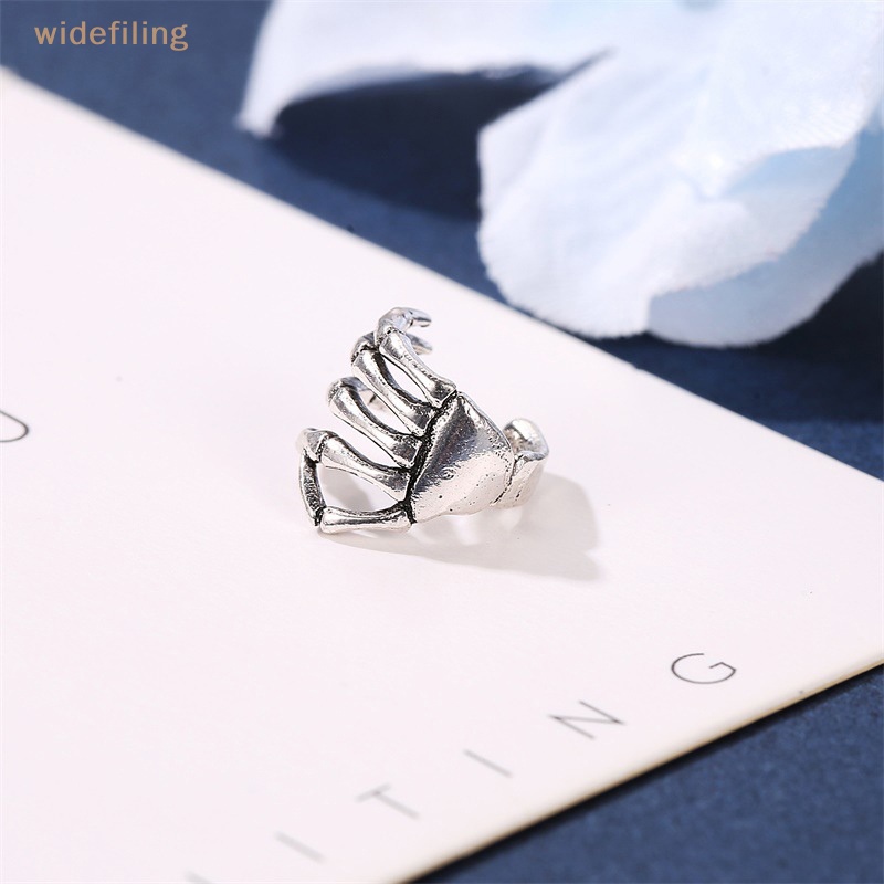 Bông Tai Hình Bàn Tay Phong Cách Punk Thời Trang Cho Nam Và Nữ