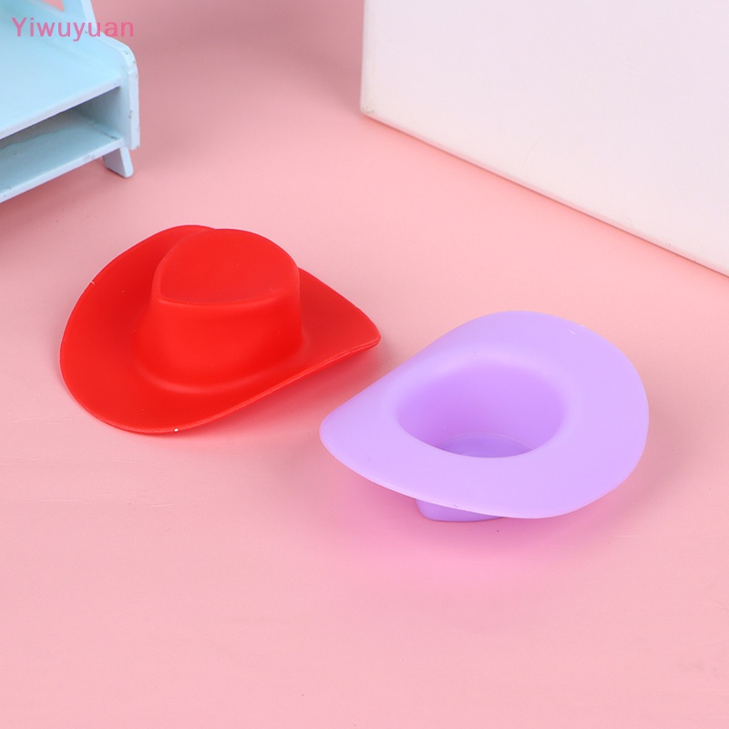 < Yiwuyuan > Set 10 Mũ Cao Bồi Mini Bằng Nhựa Màu Tím / Đỏ Thời Trang Sáng Tạo Và Thiết Thực Cho Búp Bê Bé