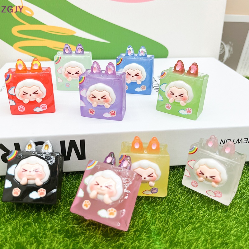 Móc Khóa Bằng Nhựa Resin Màu Gradient Phát Quang Độc Đáo Mới