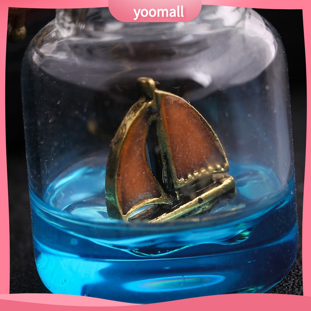 Vòng cổ Mặt Kính Hình Thuyền Buồm Dạ Quang Cho Nữ