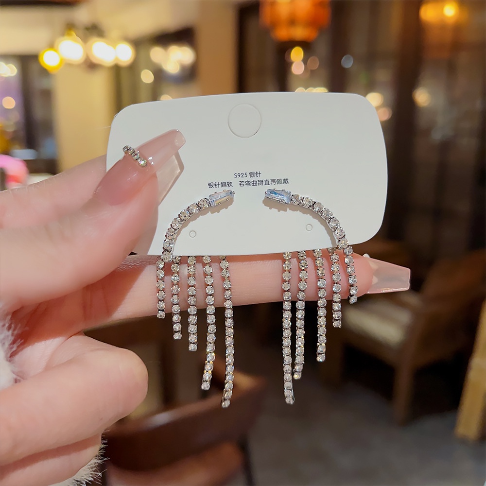 Đôi Khuyên Tai Tua Rua Hình Rèm Nước Thời Trang Cho Nữ