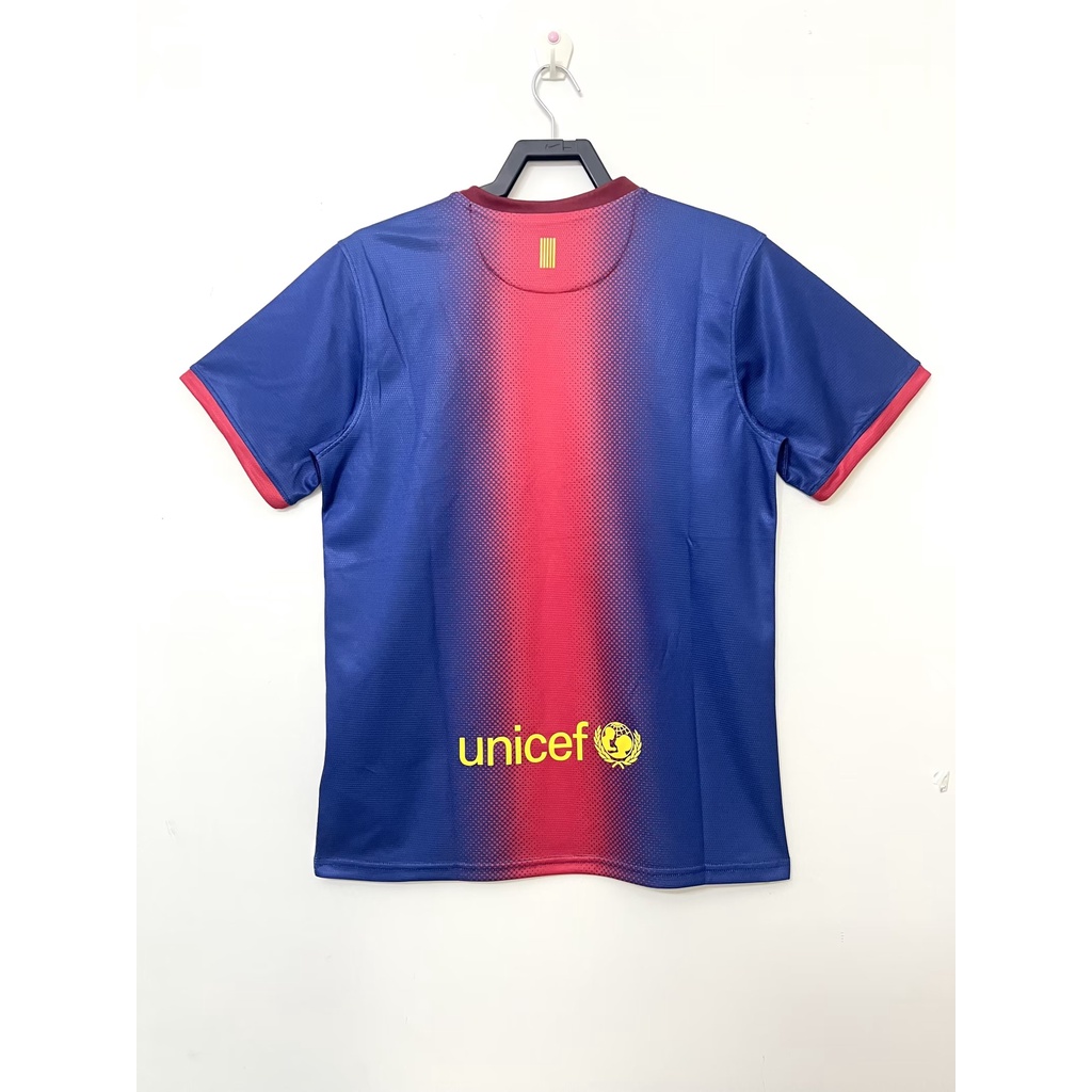 Áo thể thao thông thường cổ điển 12-13 bộ bóng đá sân nhà barcelona