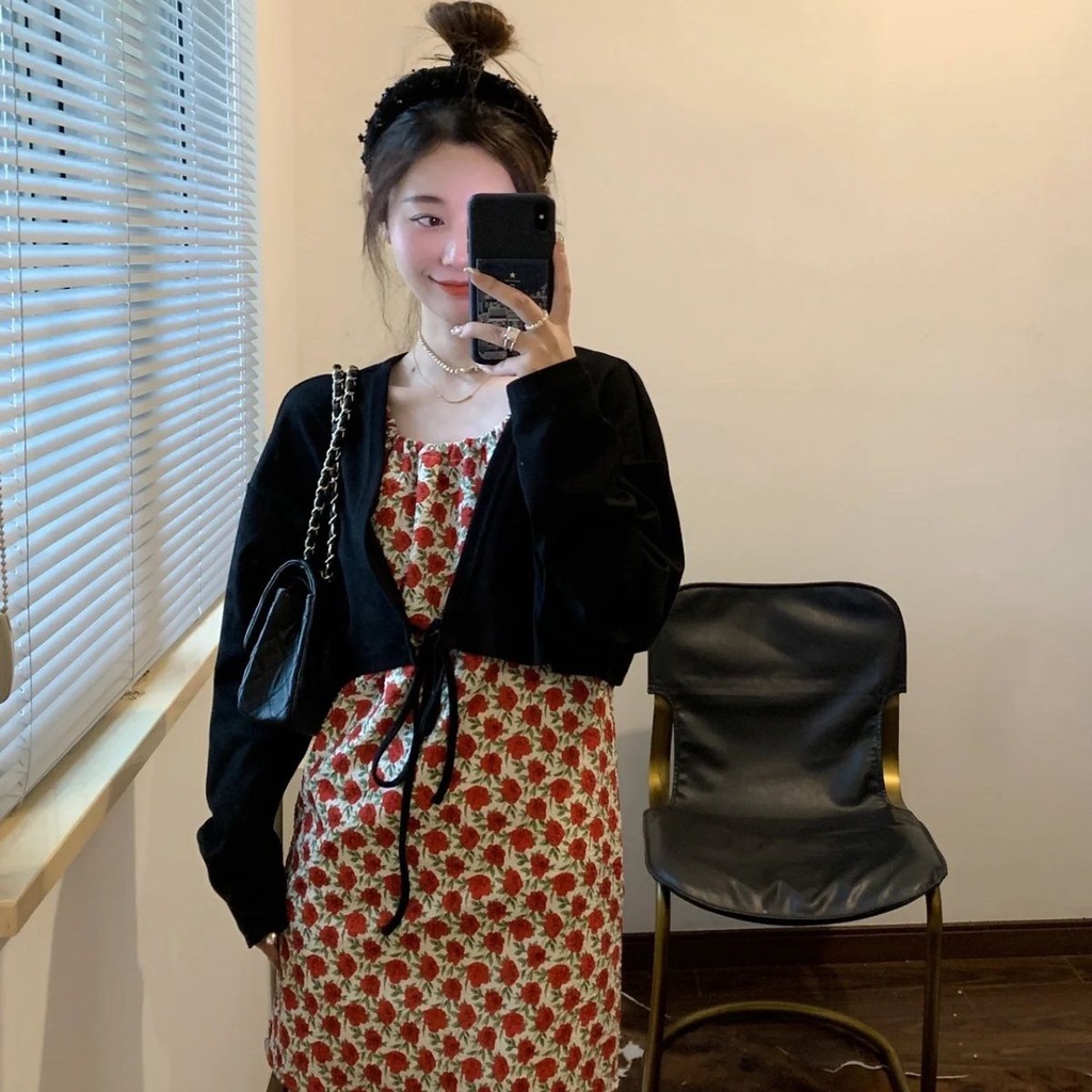 Jiashucheng Set Áo Váy Hai Dây Kèm Áo Khoác Cardigan Ngắn Phong Cách Thời Trang Xuân Hè Mới 2023