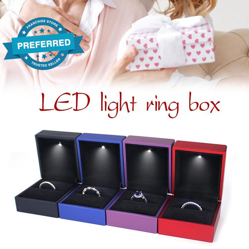 Hộp Trang Sức Đèn LED (6,5 * 6,5Cm) H9E1