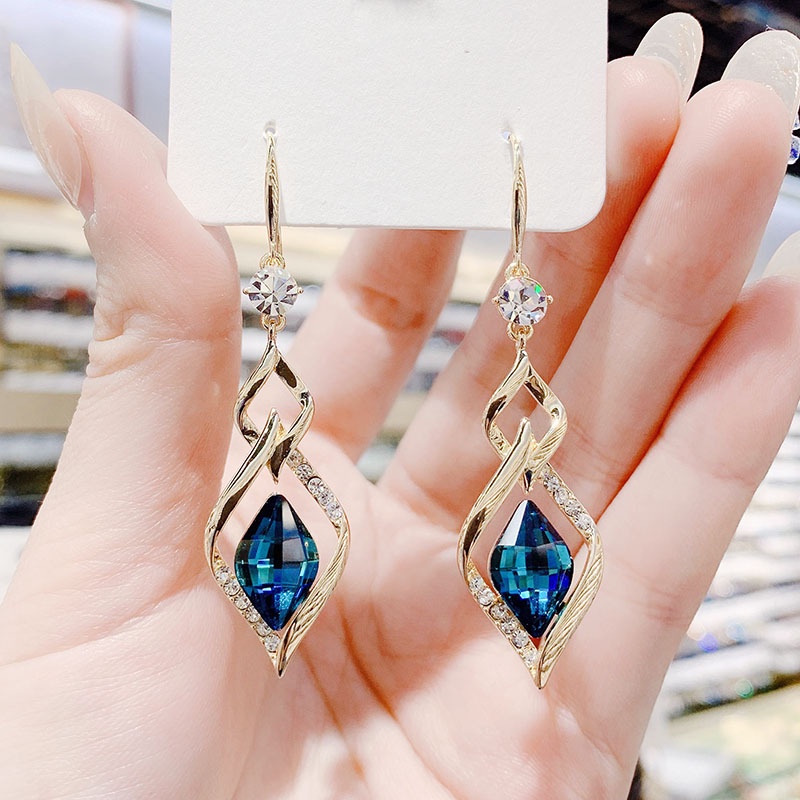 Set Khuyên Tai Dáng Dài Đính Đá Pha Lê Thời Trang