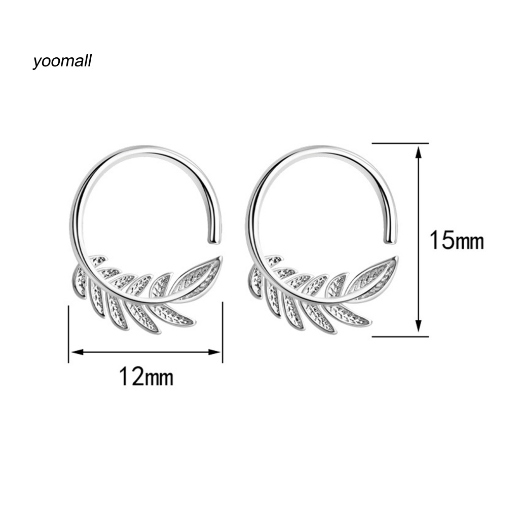 1 Đôi Bông Tai Hình Chiếc Lá Thời Trang Dành Cho Nữ