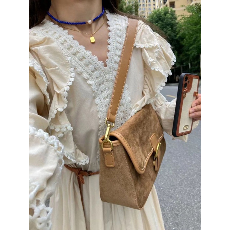 [F &amp; X] Túi Đeo Vai / Đeo Dưới Cánh Tay Chất Liệu Da Lộn Phong Cách Trung Cổ Điển Hàn Quốc Thời Trung Cổ Độc Đáo