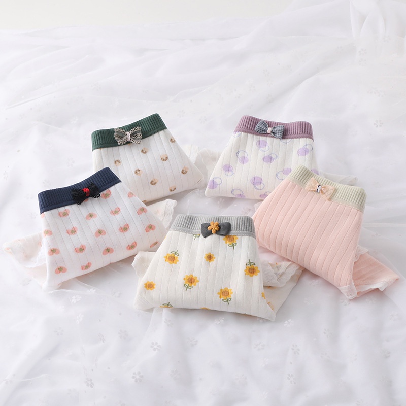 Quần Lót Cotton Nguyên Chất Kháng Khuẩn Lưng Vừa Họa Tiết Hoa Phong Cách Nhật Bản Cho Nữ