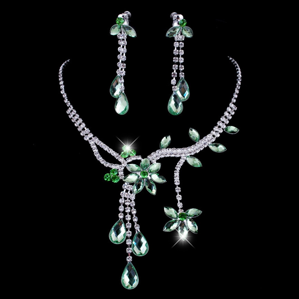 Kỹ Thuật Số| Bộ Vòng cổ + Bông Tai HìNh Hoa Tua Rua ĐíNh Đá Sang TrọNg