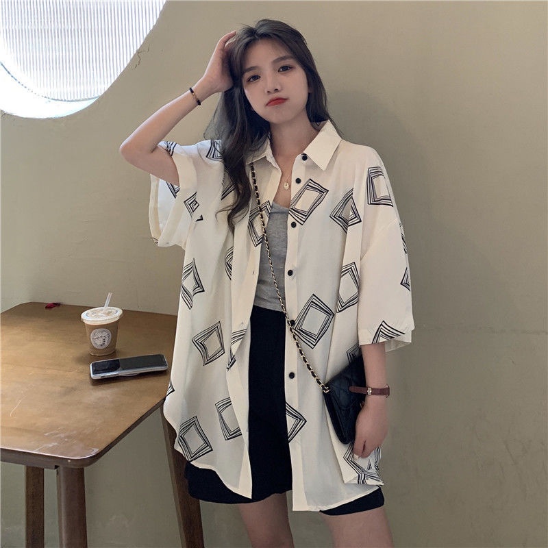 Áo Sơ Mi Ngắn Tay Dáng Rộng In Họa Tiết Hình Học Cá Tính Cho Nữ