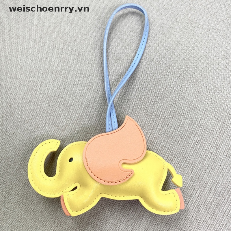 Móc Treo Chìa Khóa Bằng Da PU Hình Chú Voi Bay Xinh Xắn