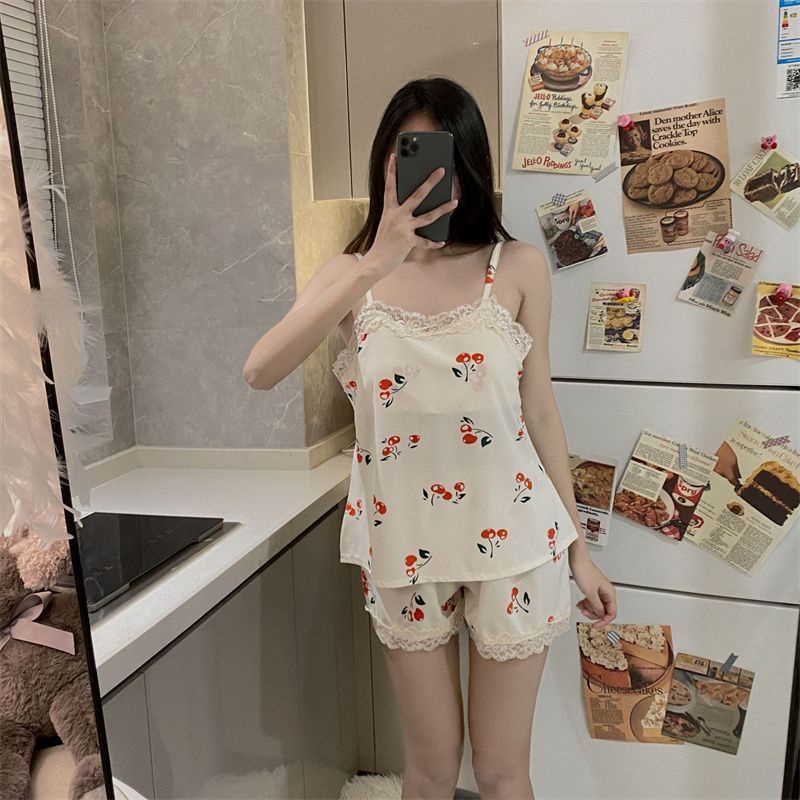 Bộ Đồ Ngủ Hai Mảnh Áo Hai Dây Phối Quần Short In Họa Tiết Hoa Cherry Thời Trang Mùa Hè Quyến Rũ Cho Nữ