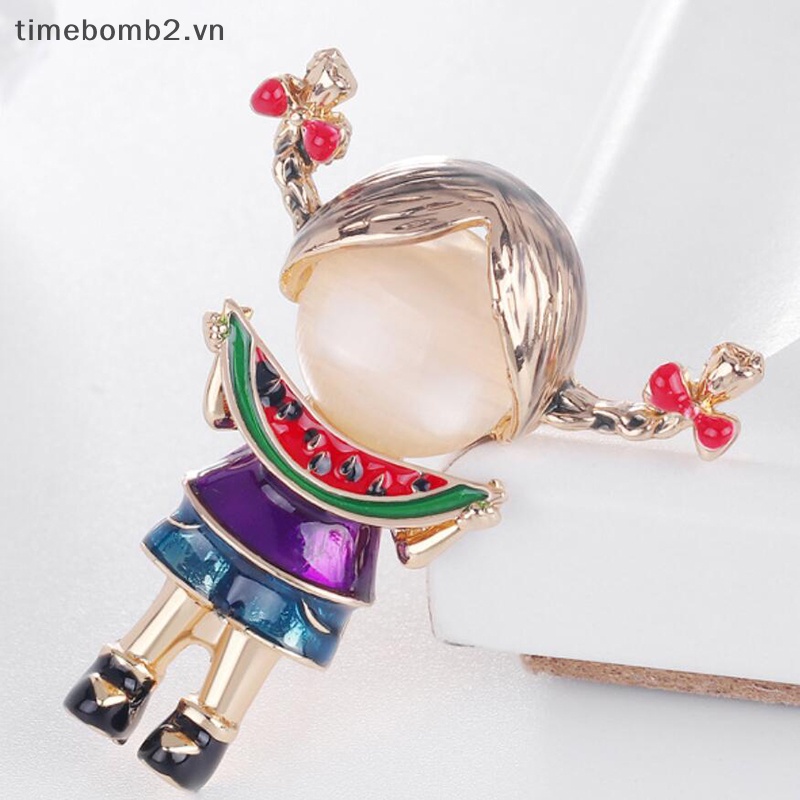 Ghim Cài Áo Pha Lê Tráng Men Hình Cô Gái Đuôi Ngựa Paing Dễ Thương