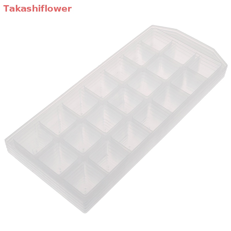 Khuôn Làm Đá Viên 21 Ngăn Bằng Nhựa Tiện Dụng