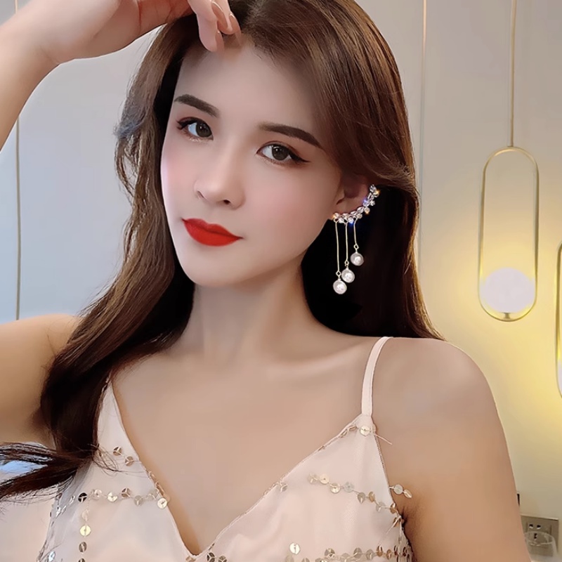 Bông Tai Dáng Dài Đính Ngọc Trai Sang Trọng Thời Trang Cho Nữ