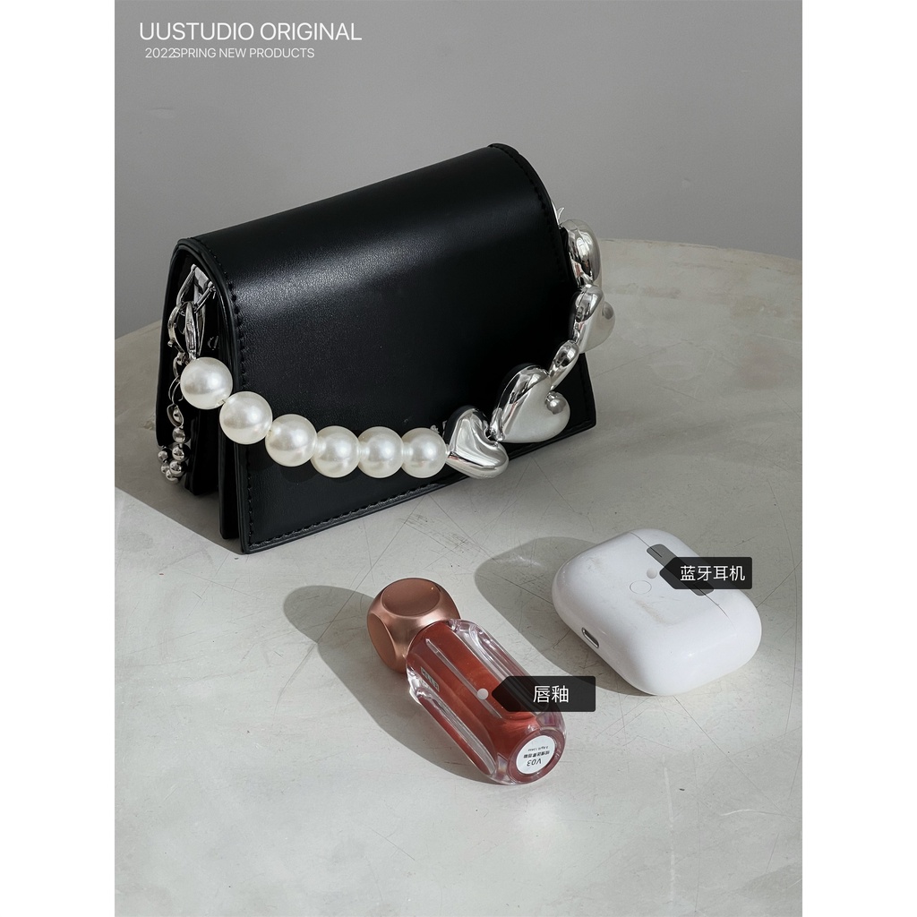 Túi Đeo Chéo Mini AGB Đính Hạt Trái Tim Thiết Kế Ngọt Ngào Dòng Niche