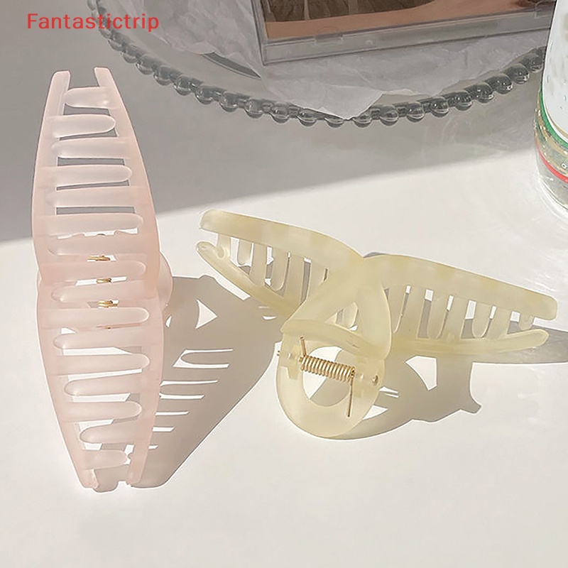 Kẹp Tóc Càng Cua Bằng Nhựa Trong Suốt Màu Trơn Thời Trang Cho Nữ