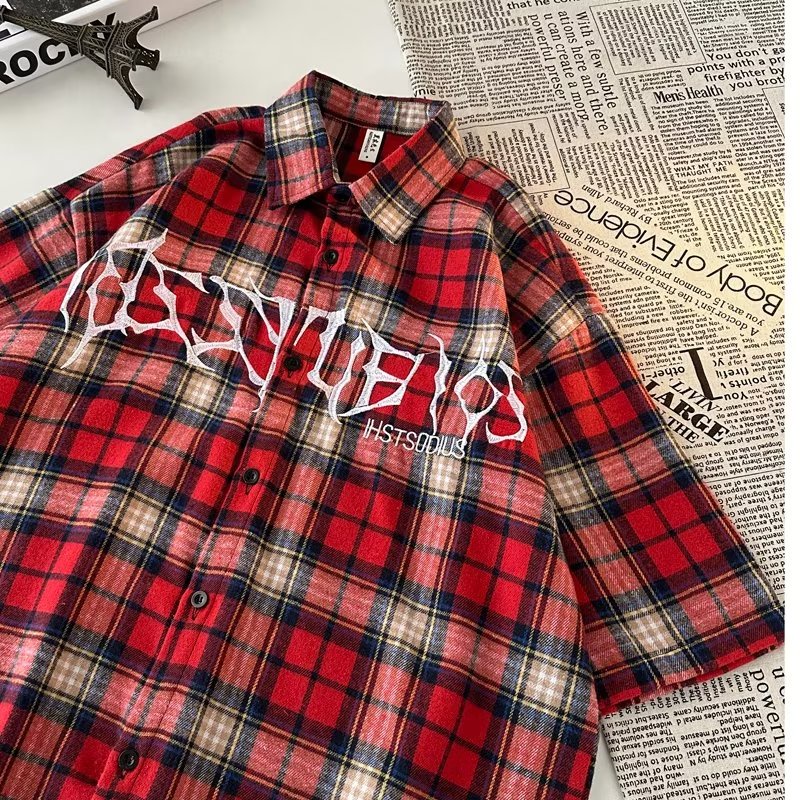 Áo Sơ Mi Ngắn Tay Họa Tiết Ca Rô Thêu Chữ Phong Cách Retro Dành Cho Nam