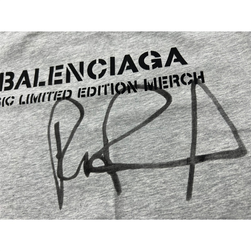 Áo Thun Tay Ngắn Dáng Rộng In Chữ Ký Chất Lượng Cao