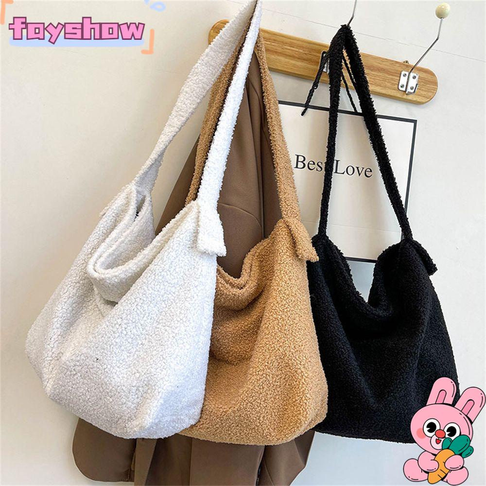 Túi Xách Đeo Vai Phủ Bông Thời Trang Mùa Đông Sành Điệu