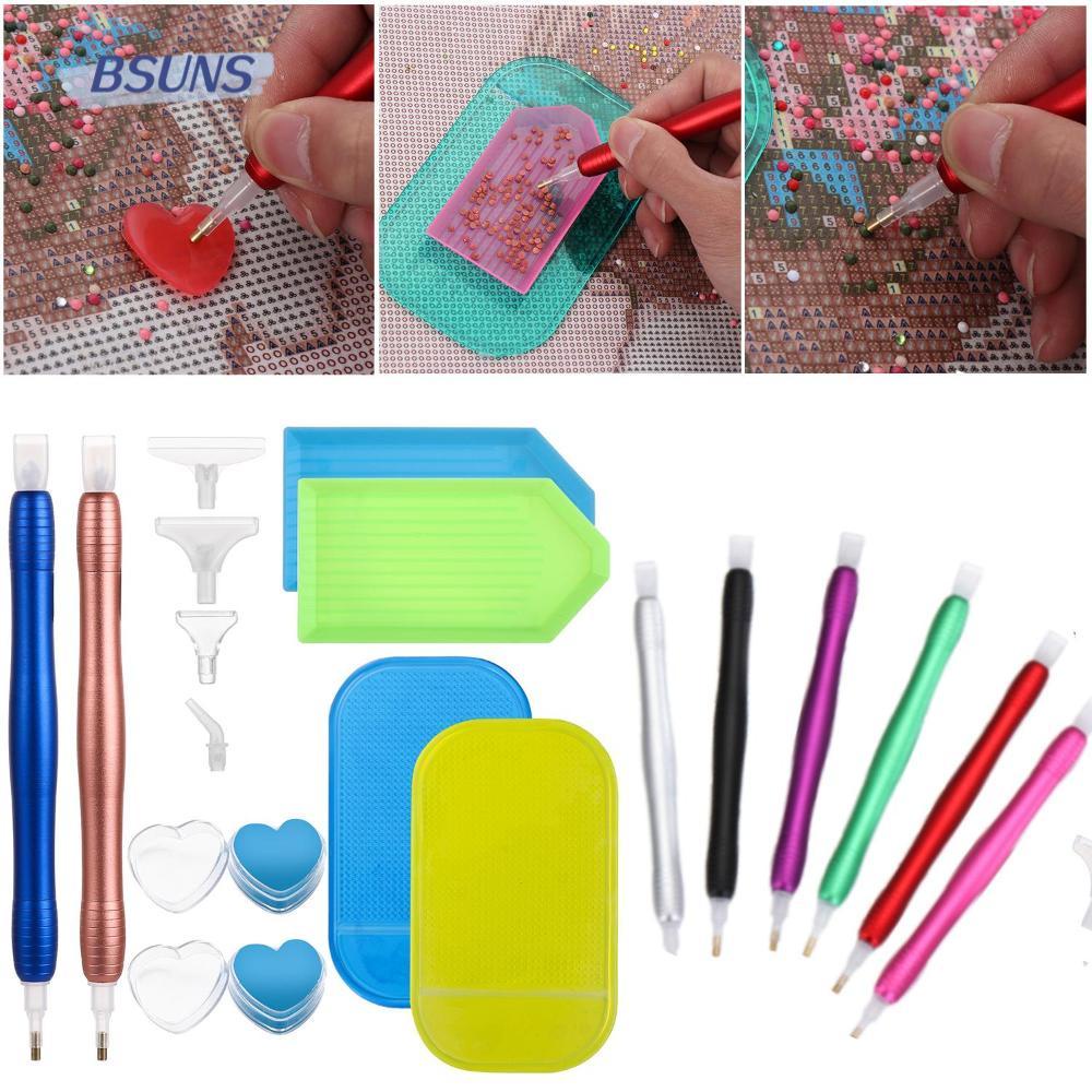 Bút Khoan Lỗ 5D Hình Sâu Bướm Dùng Làm Tranh Thêu Chữ Thập DIY