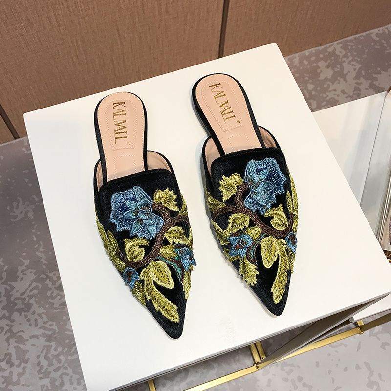 Dép Mũi Nhọn Đế Bằng Thêu Họa Tiết Đơn Giản Thời Trang Mùa Hè Cho Nữ