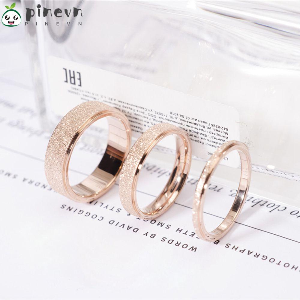 Nhẫn Cưới Chất Liệu Thép Không Gỉ Kiểu Dáng Đơn Giản