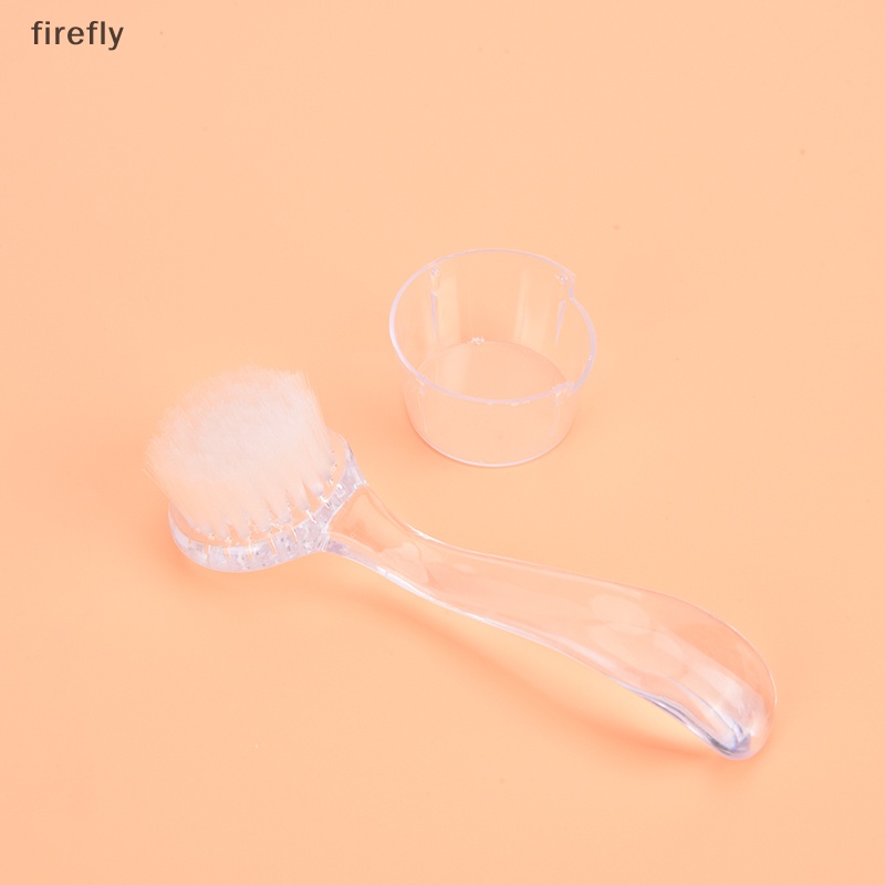 Bàn Chải Chà Móng Mềm Mại Loại Bỏ Bụi Bẩn Thiết Thực