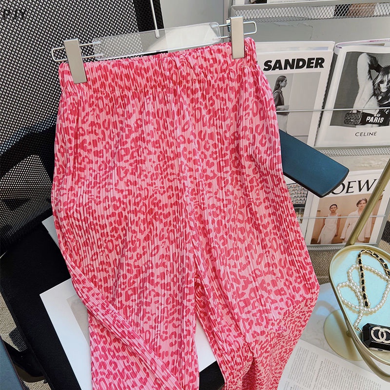 Quần Short Thể Thao Lưng Cao Ống Rộng In Họa Tiết Da Báo Cá Tính