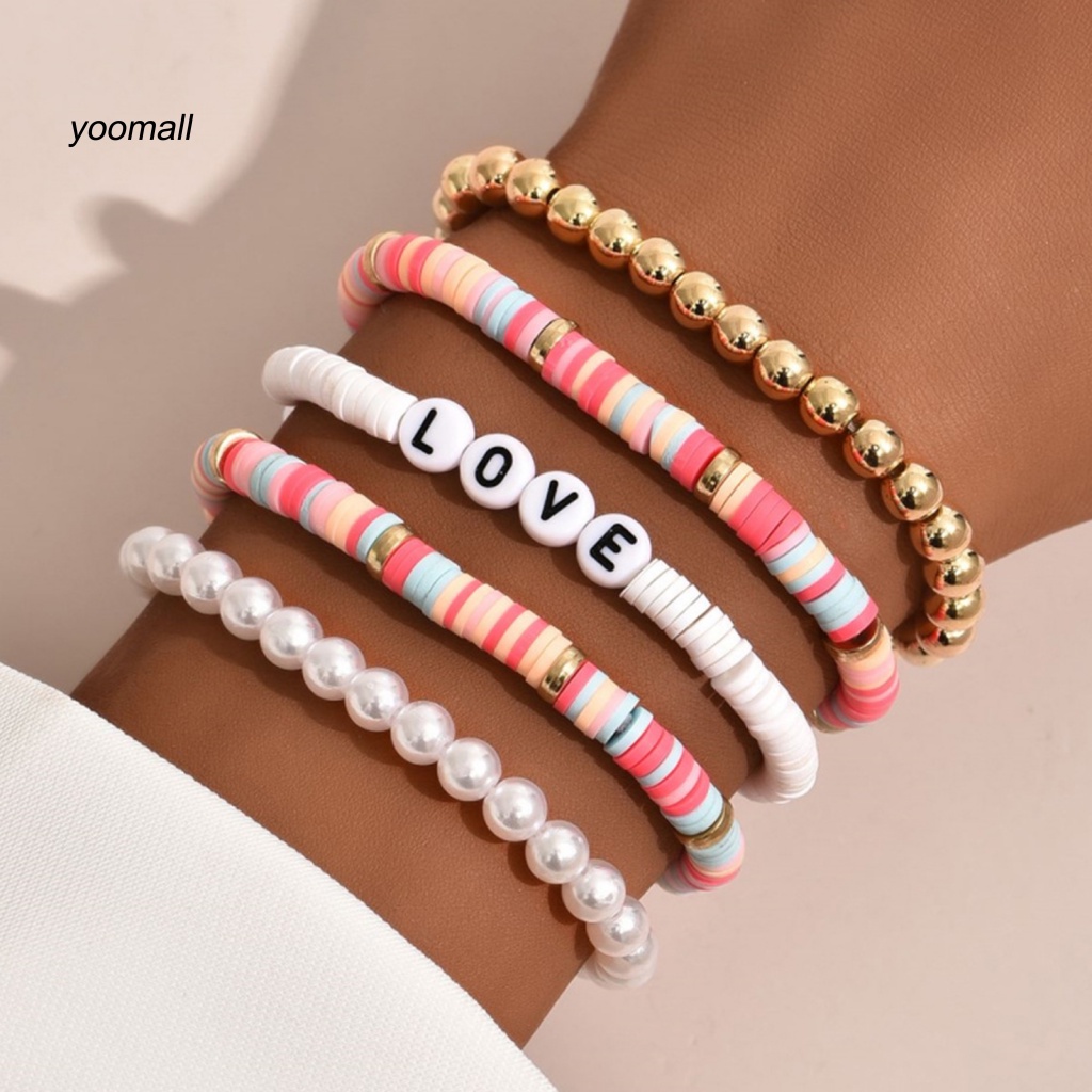 Set 5 Vòng Tay Hạt Đất Sét Polymer Nhiều Màu Sắc In Chữ Love Phong Cách Bohemian