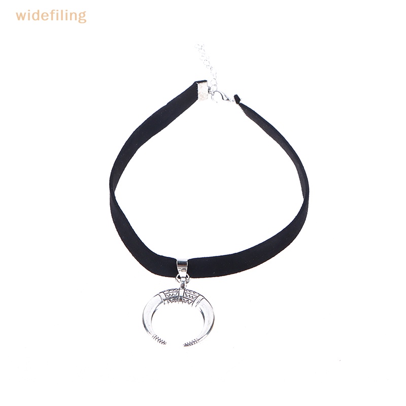 Vòng Cổ Choker Dây Nhung Đen Đính Mặt Trăng Phong Cách Gothic