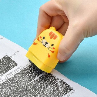 Darnell Rolling Privacy Seal, Express Bill Applicator Express Unpacking Security Stamp Roller, Portable Roller Cutter Privacy Applicator Self-Inking Confidential Seal Sinh viên