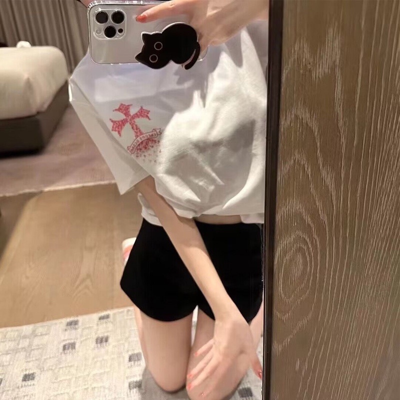 Áo Thun Tay Ngắn Cổ Tròn In Hình Ngựa Đính Đá Màu Sắc Nổi Tiếng Nhất Cho Nam Và Nữ