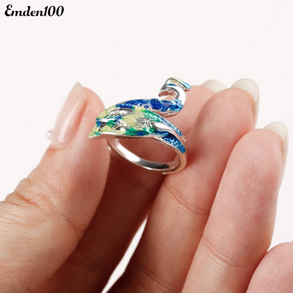 Vòng Tay Kèm Nhẫn Hình Chim Công Thời Trang