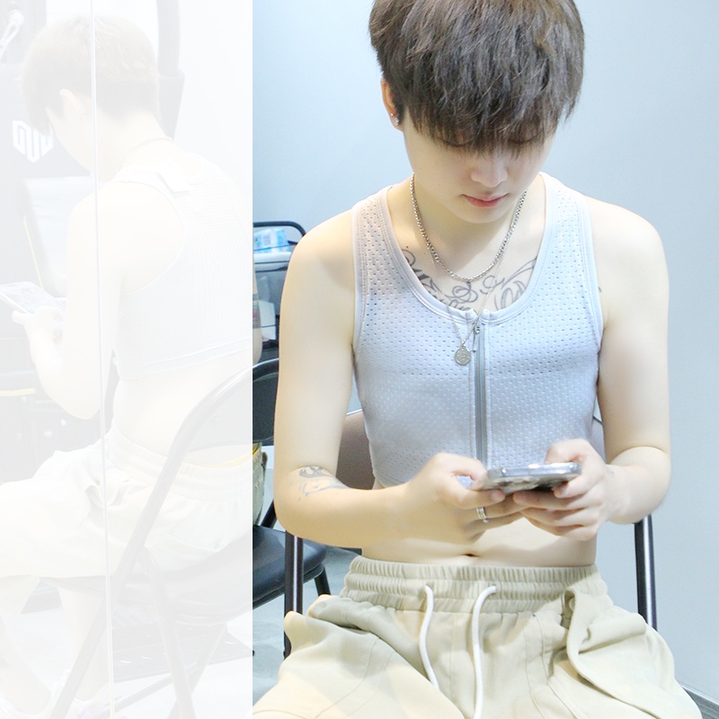 Băng Quấn Ngực Ngắn Cài Khóa Kéo Trước Thoáng Khí Hóa Trang Tomboy 4 Màu Tùy Chọn